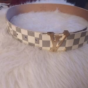 LV Belt Sz 42